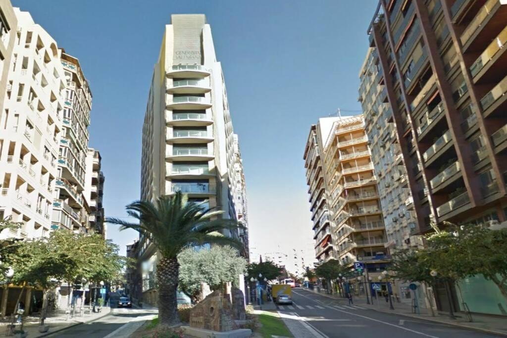 Apartamento Centro Rambla Alicante A エクステリア 写真
